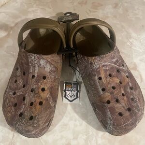 Realtree Edge Brown Camouflage Clogs Men’s Size Large NWT